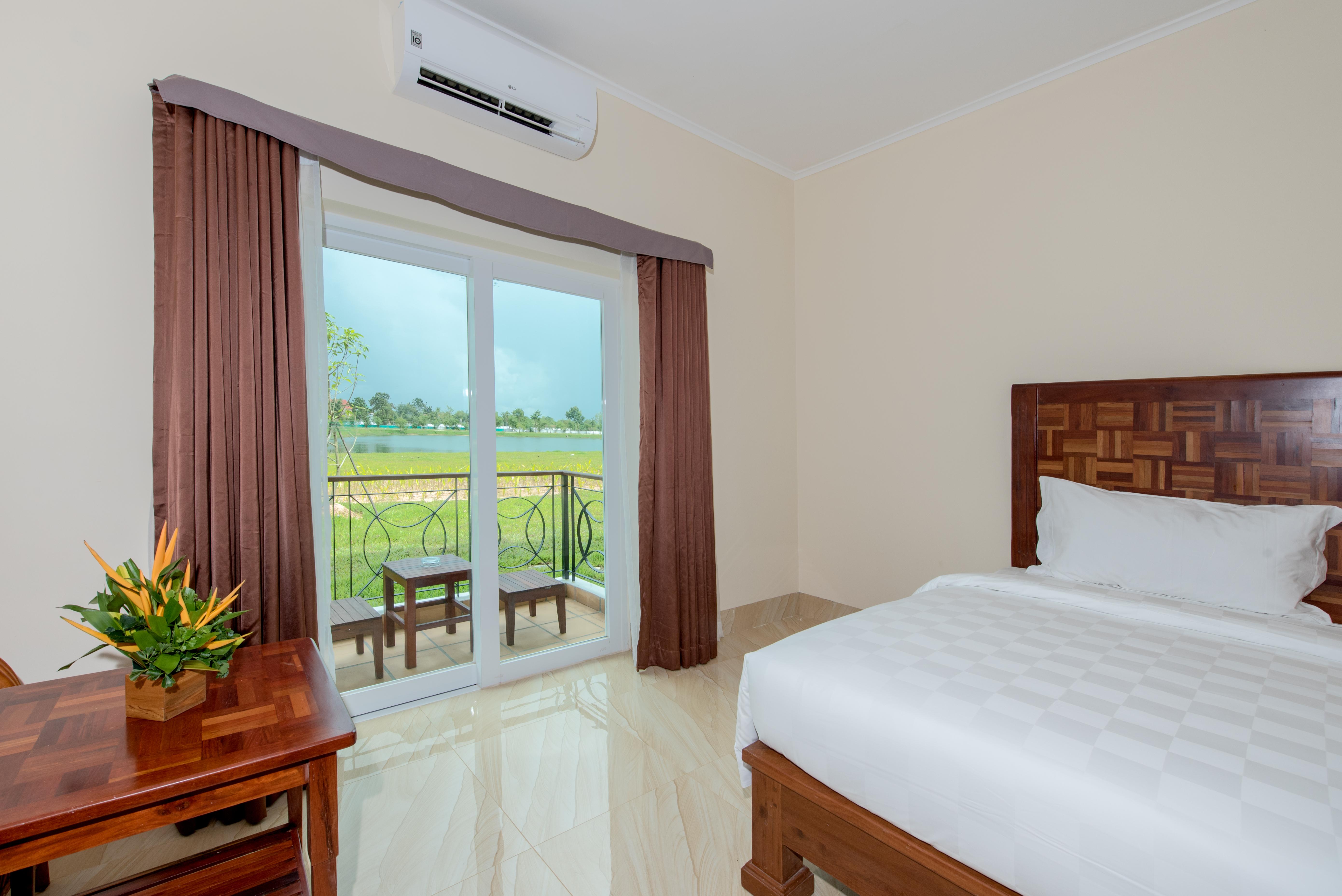 Sokha Palace Siem Reap Hotel Exterior foto